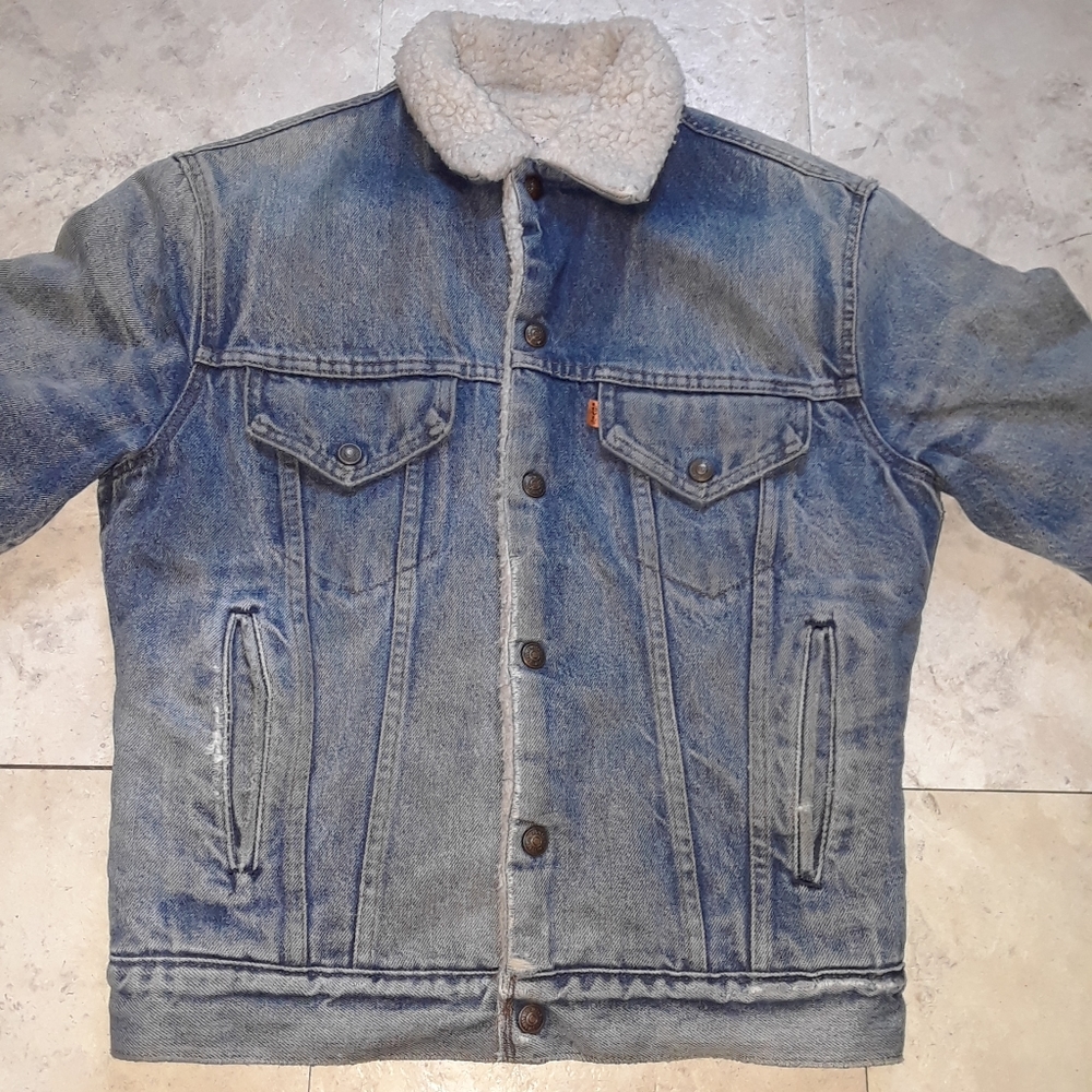 Vintage Levi's Orange Tab Sherpa Lined Denim Jacket - Picture 2 of 9